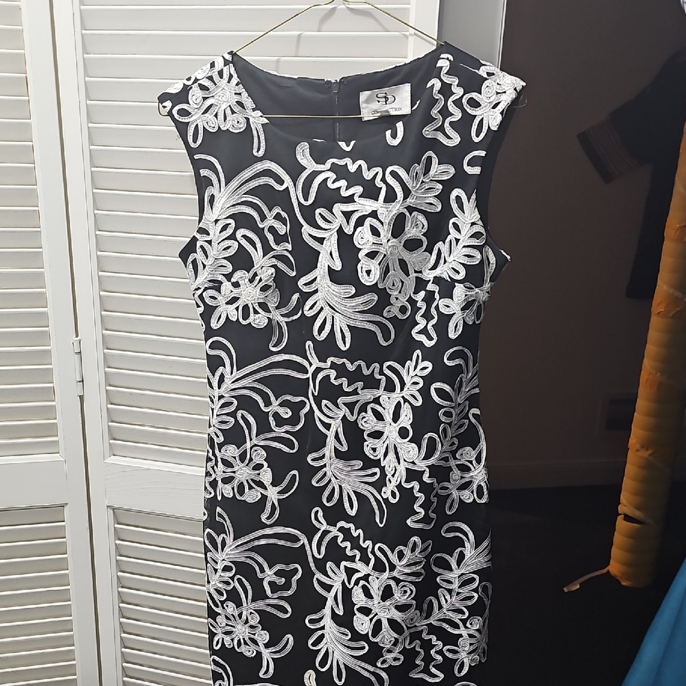 SD Collection Black and White Embroidered Mini Dress
